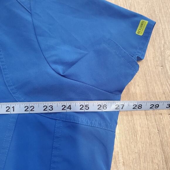 Activate by med couture womens 3xl scrub top - Picture 7 of 11